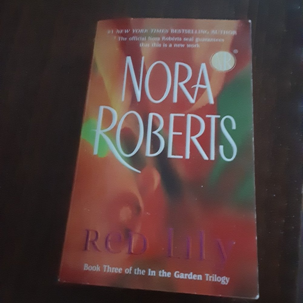 Nora Roberts Red Lily Paperback Novel In the Garden #3